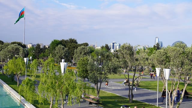 Park with the flag of azerbaijan.