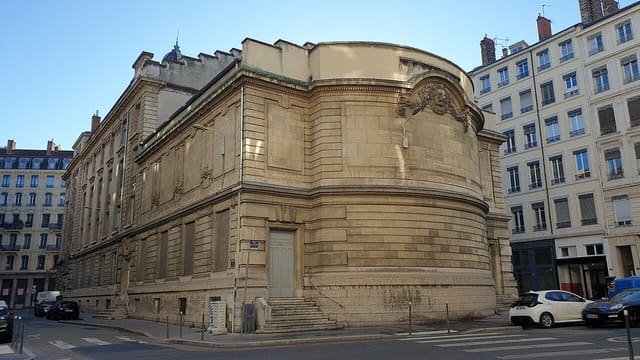 Façade arriere du Palais de la Mutualité à Lyon