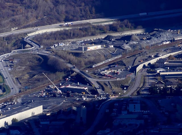 Chantier tunnel ferroviaire Lyon-Turin Tarentaise.