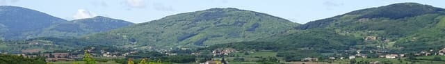 Crêts du Pilat dans les contreforts du Massif central, au sud-est de Saint-Étienne.