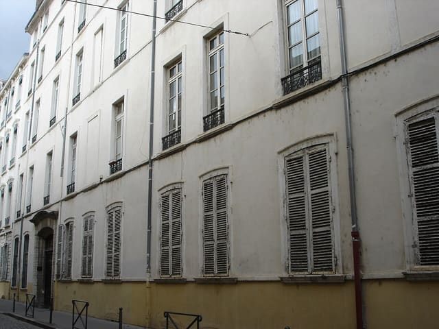 Façade du 25 rue Sala à Lyon en France.